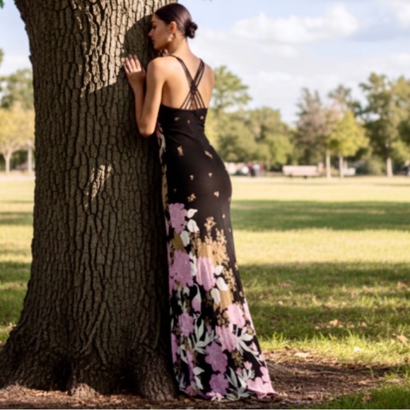 Free People Get To You Floral Printed Maxi Dress in Black Combo Size Small - Picture 3 of 16